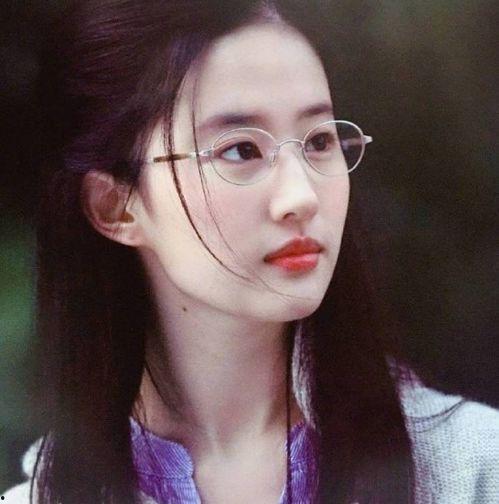 戴头套爆料娱乐圈的网红,娱乐圈网红背后的故事